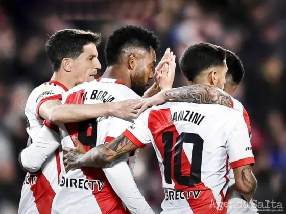 Triunfo de River ante Arsenal para estirar el récord en el Monumental