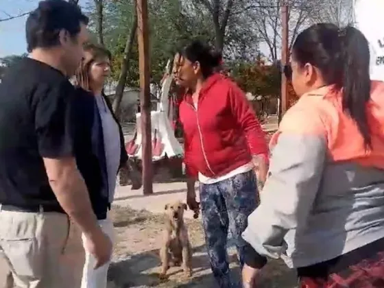 [VIDEO] El tenso paso de Patricia Bullrich por el Barrio Emerenciano Sena