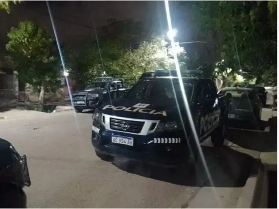 Mendoza: un hombre asesinó a balazos a otro porque le estacionó el auto en la entrada de su casa