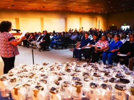 Homenajearon a 89 trabajadores del hospital Materno Infantil por el Día de la Sanidad