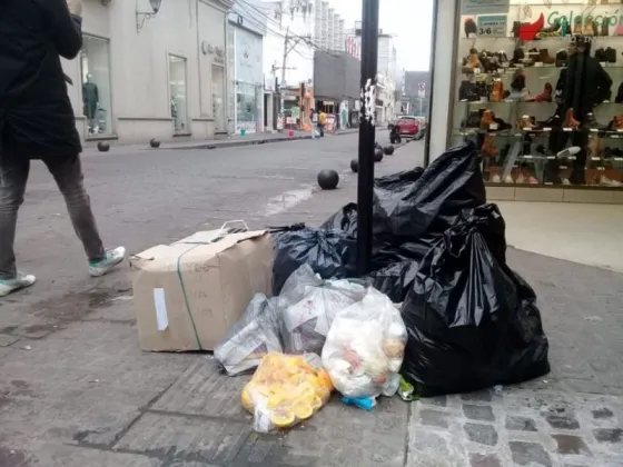 La multa por arrojar basura en la vía pública se multiplicará