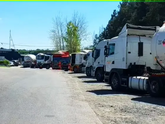 Paraguay acusó a la Argentina de retener 30 camiones para transportar gas licuado y sigue la tensión bilateral