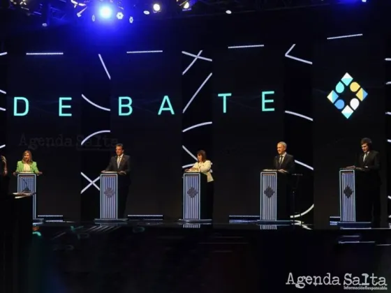 Así comenzaba la presentación individual por parte de cada uno de los candidatos