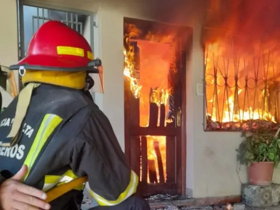 TRAGEDIA: una salteñita de cuatro años perdió la vida en un terrible incendio de una casa
