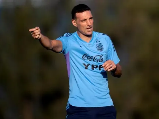 La Selección argentina se entrena y Lionel Scaloni empieza a definir el equipo para enfrentar a Paraguay