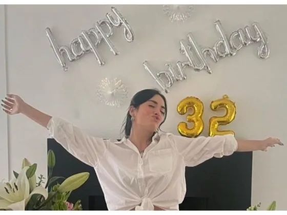 Lali Espósito anunció su maternidad en pleno cumpleaños