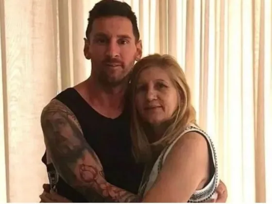 Messi viajó a Rosario en un vuelo privado para festejar el Día de la Madre