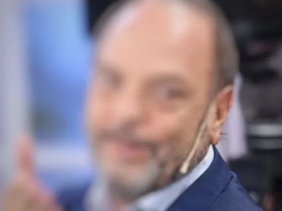 Famoso contó que se saca fotos desnudo y le gusta