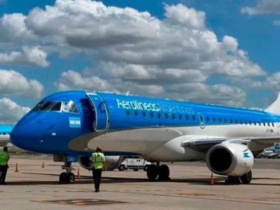 El tercer vuelo de Aerolíneas Argentinas trajo al país 229 repatriados de Israel