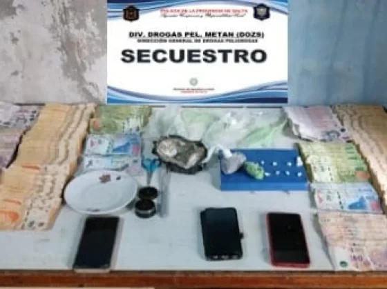 La policía de Salta llevo a cabo tres allanamientos en Metán