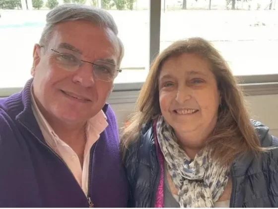 Murió la mujer de Carlos Monti: tenía leucemia y había sido trasplantada