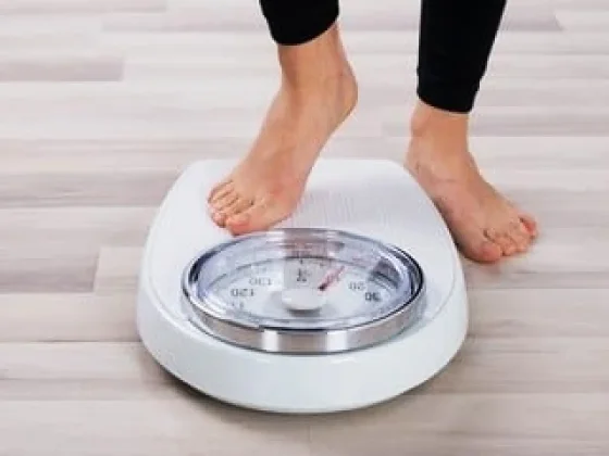 Este es el peso ideal para hombres y mujeres, según la altura