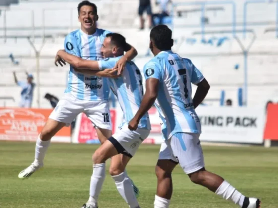 Gimnasia y Tiro con el sueño del ascenso intacto: le ganó a Sportivo Belgrano por 2 a 0