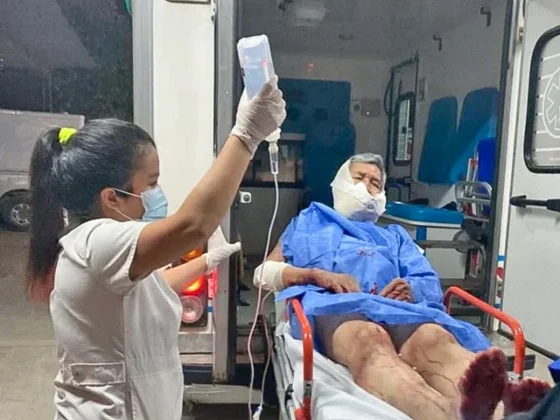 Trasladaron al hospital San Bernardo a un herido en el ataque con granada