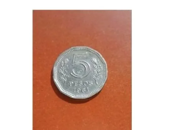 La moneda de $5 que tiene más de 60 años, se vende por $ 150.000 y es ideal para coleccionistas