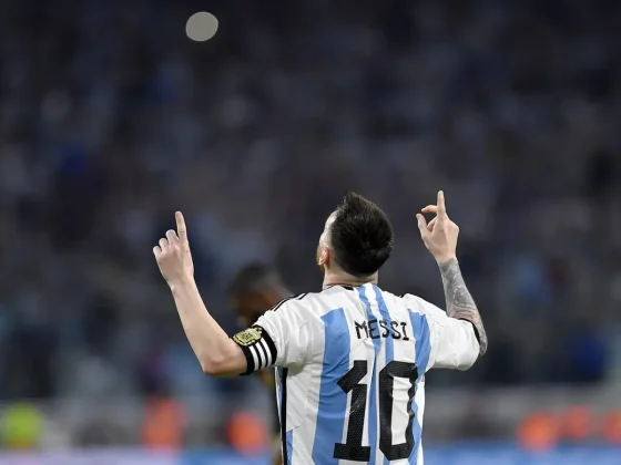 Con Lionel Messi a la cabeza y dos sorpresas, Lionel Scaloni confirmó los convocados para jugar con Brasil y Uruguay