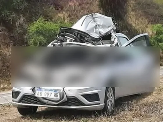 Brutal choque sobre ruta salteña: dos personas fueron trasladadas al hospital San Bernardo