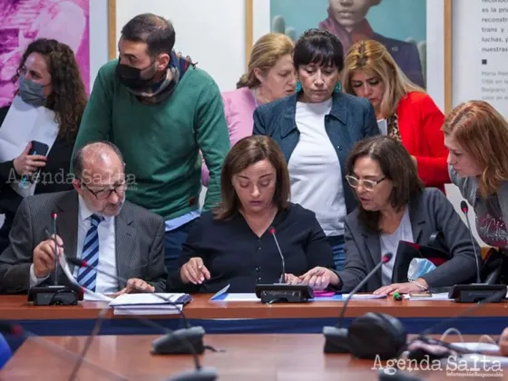 Reunión de la Comisión de la Cámara de Diputados durante el debate por la Ley de Alquileres.