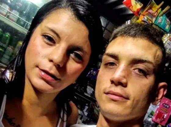Un hombre engañaba a su esposa con su suegro, ella encontró las fotos de la traición y se vengó por Facebook