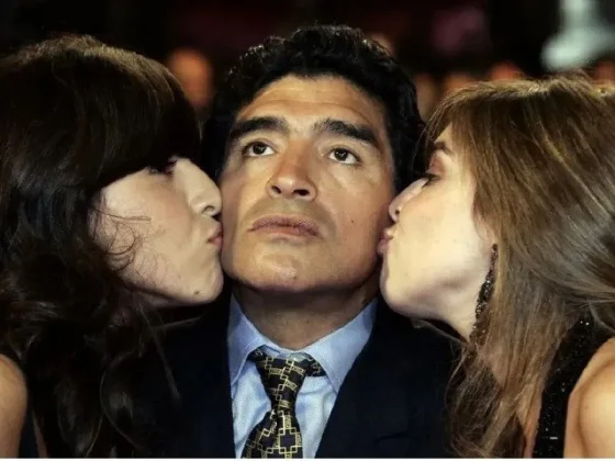 Los desgarradores posteos de Dalma y Gianinna a tres años de la muerte de Diego Maradona