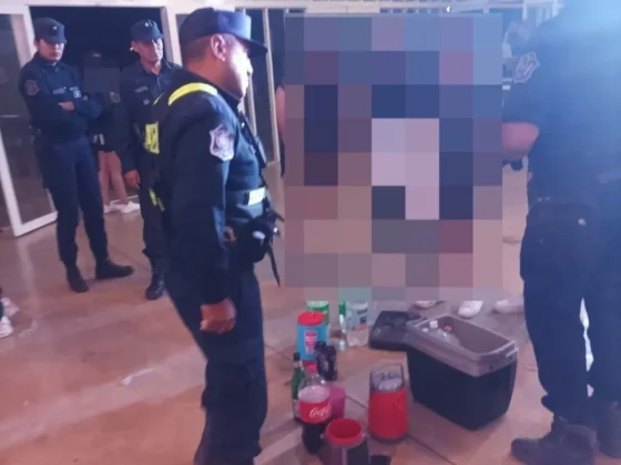 Viernes Movidito: La policía clausuró varias fiestas clandestinas en el interior