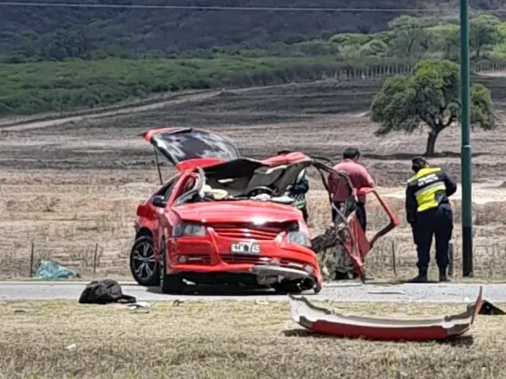 TRAGEDIA: una persona murió tras un choque frontal en Valle Escondido
