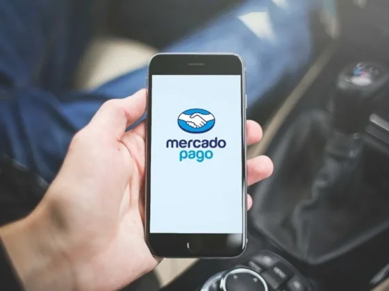 Billeteras virtuales: prorrogan el débito automático para Mercado Pago y posponen el uso común de QR