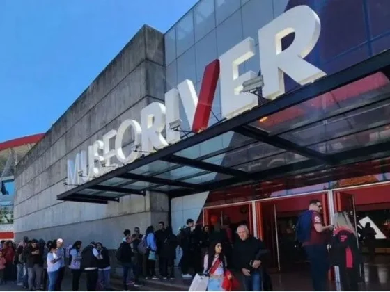 Robaron el Museo de River y se llevaron el trofeo más antiguo ganado por el club