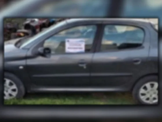 La policía logró recuperar un auto robado