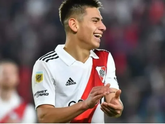 Desde Inglaterra aseguran que River y el City llegaron a un acuerdo por Echeverri