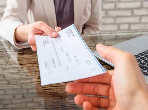 Requieren juicio para los diez integrantes de la banda que estafaba con cheques electrónicos