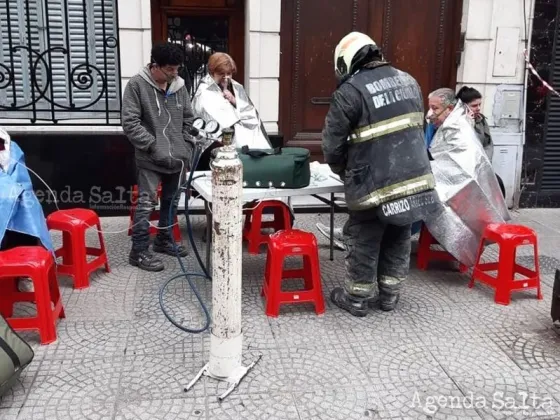 El SAME atendió a varios de los vecinos en el lugar