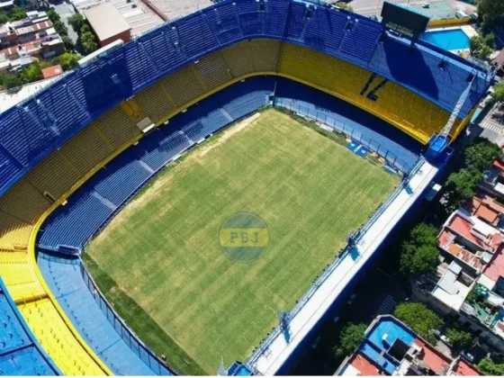 Por el estado del campo de juego peligra el debut de Boca en La Bombonera