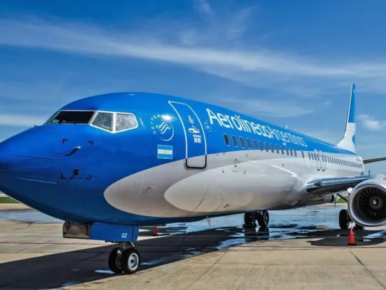 La nueva gestión de Aerolíneas Argentinas canceló los vuelos a Cuba