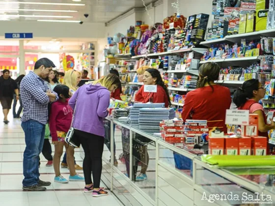 Empleados de comercio tienen un nuevo aumento de salario
