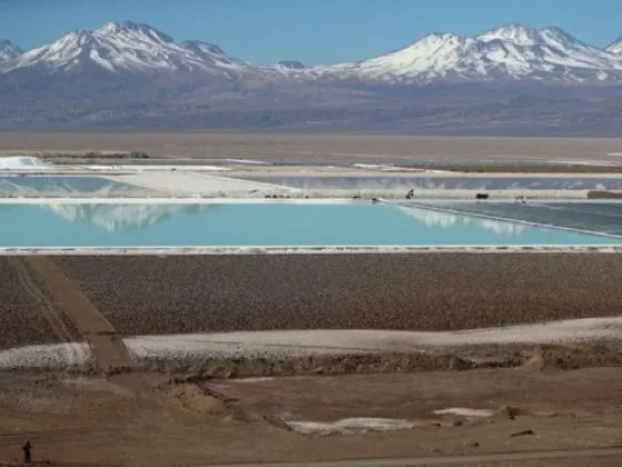 Sáenz promulgó la ley que actualiza las tasas Mineras