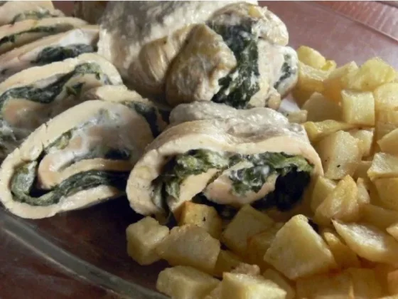 Arrollados de pechugas con espinacas