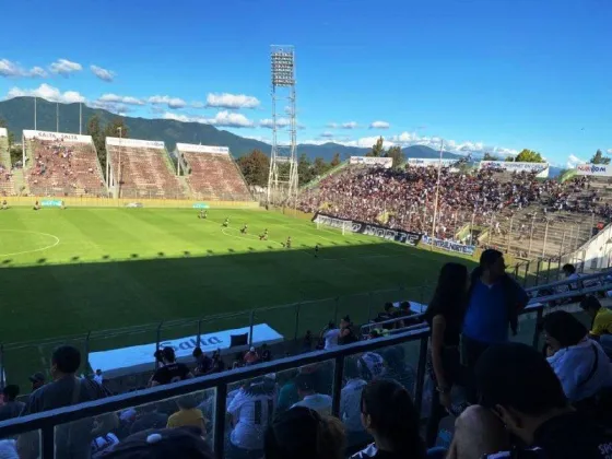 Por vender alcohol en el Martearena, salteño realizará tareas comunitarias en un Centro de Salud