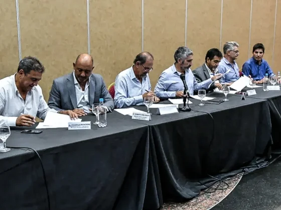 Provincia y gremios inician las discusiones por las paritarias 2024