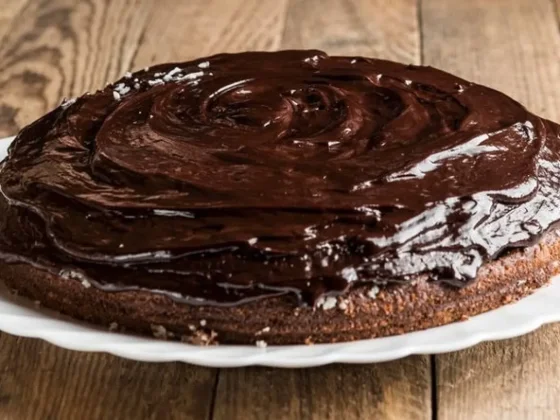 La increíble receta de torta de chocolate sin horno
