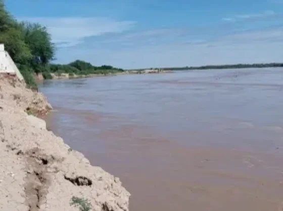 Advierten a la población por posibles desbordes en el río Pilcomayo
