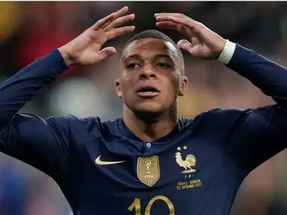 Kylian Mbappé definió su futuro profesional y se lo comunicó al dueño del PSG