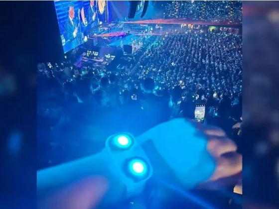 Luis Miguel sorprende en su Tour 2024: drones, pantallas 4K y hasta pulseras con luces