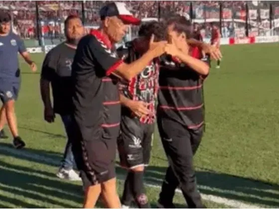 Escándalo en la Copa Argentina: Tigre - Chacarita, suspendido por la agresión