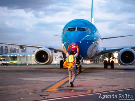 Gremios aeronáuticos anunciaron un paro de 24 horas