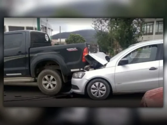 Tremendo choque en cadena en la Avenida Bolivia