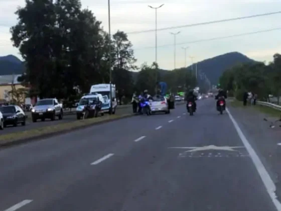 Un ciclista fue atropellado por un automovilista en zona sur