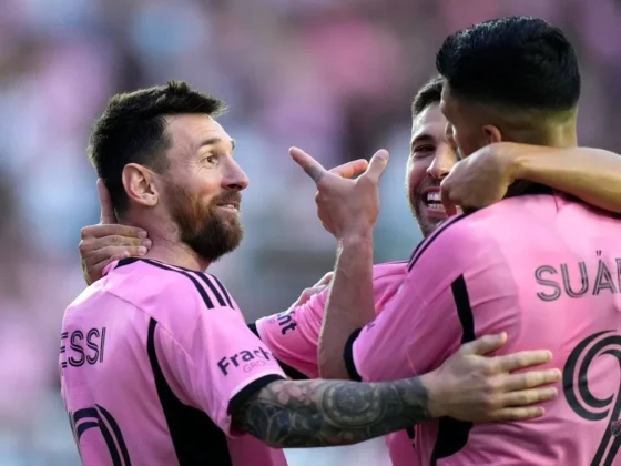 Messi y Suárez respondieron con goles a las críticas del periodismo y el Inter Miami aplastó a Orlando City