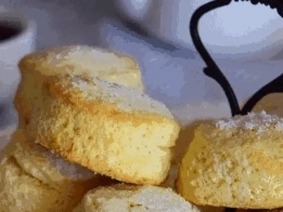 Scones de limón: una receta económica para sorprender con los mates de la merienda