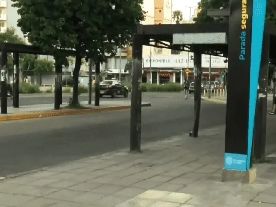 Terror Narco: Rosario permanece paralizada por paros de colectivos, taxis y estaciones de servicio